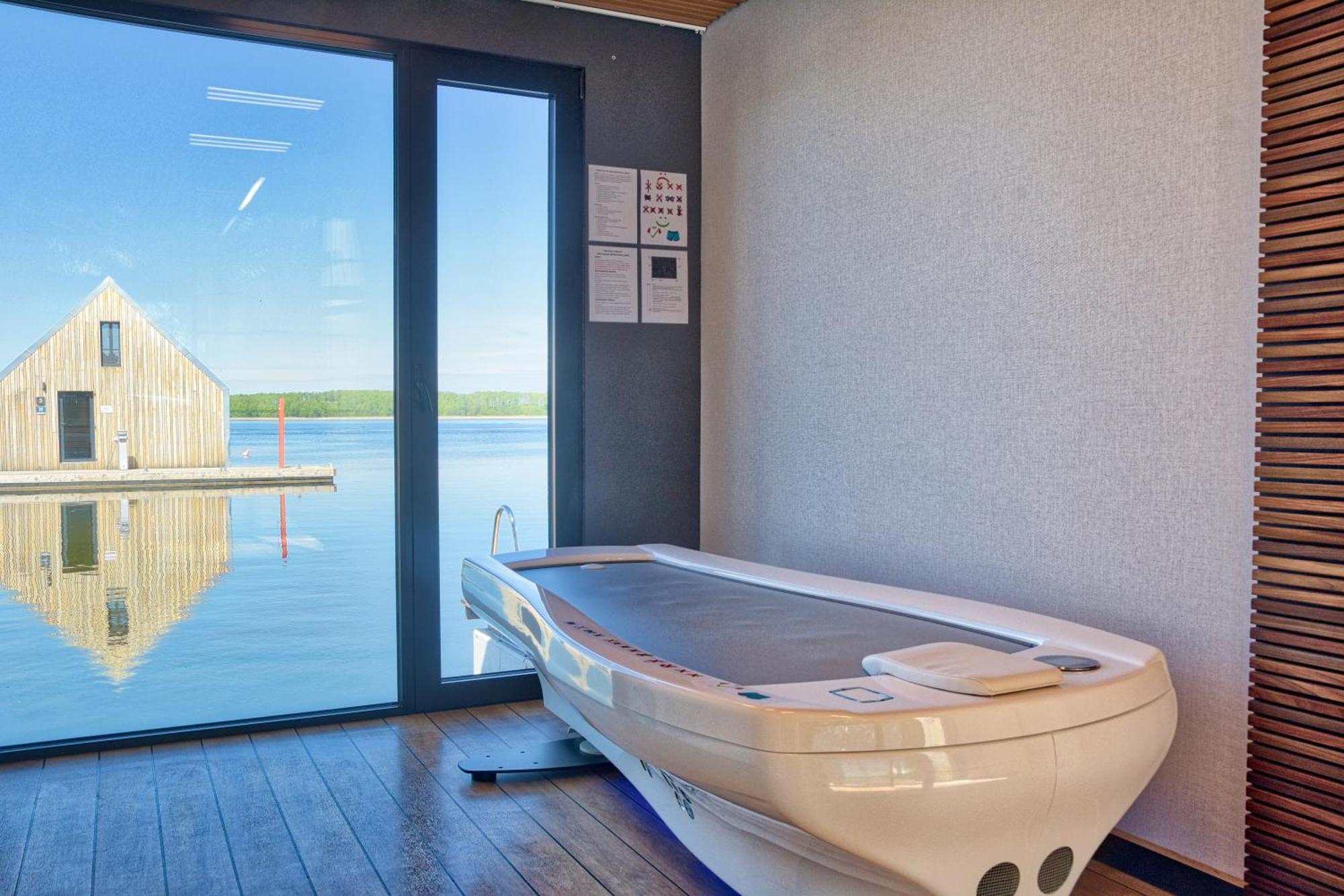 Hotel Joseph Conrad Spa & Wellness ピシュ エクステリア 写真