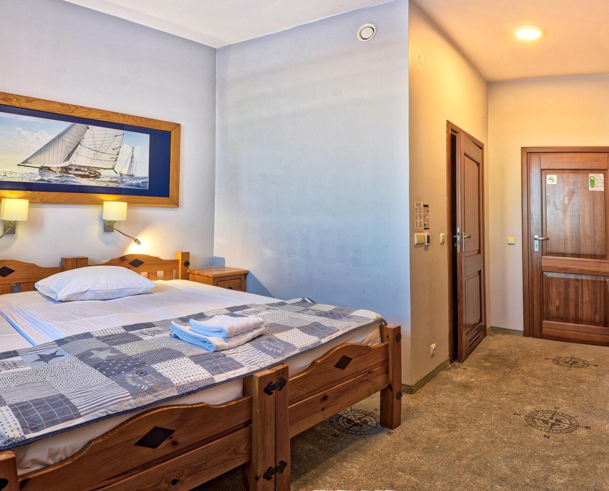 Hotel Joseph Conrad Spa & Wellness ピシュ エクステリア 写真