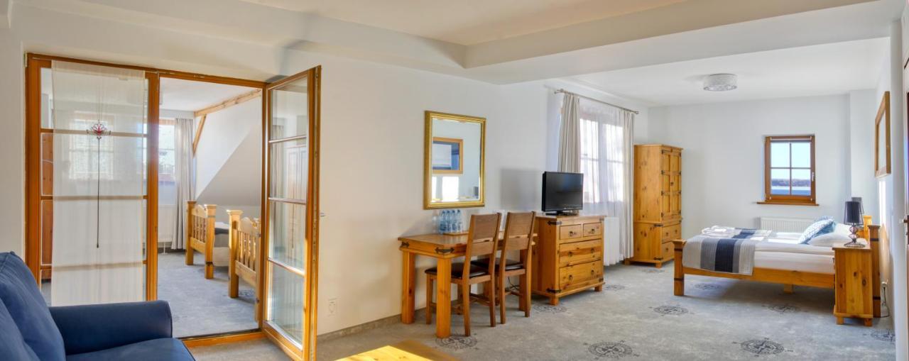 Hotel Joseph Conrad Spa & Wellness ピシュ エクステリア 写真