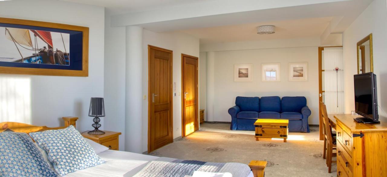 Hotel Joseph Conrad Spa & Wellness ピシュ エクステリア 写真